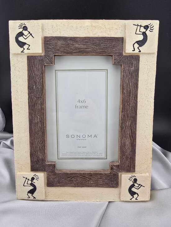 Sonoma Other - Sonoma Kokopelli Resin 4x6 Picture Frame Wood Like Texture 3D